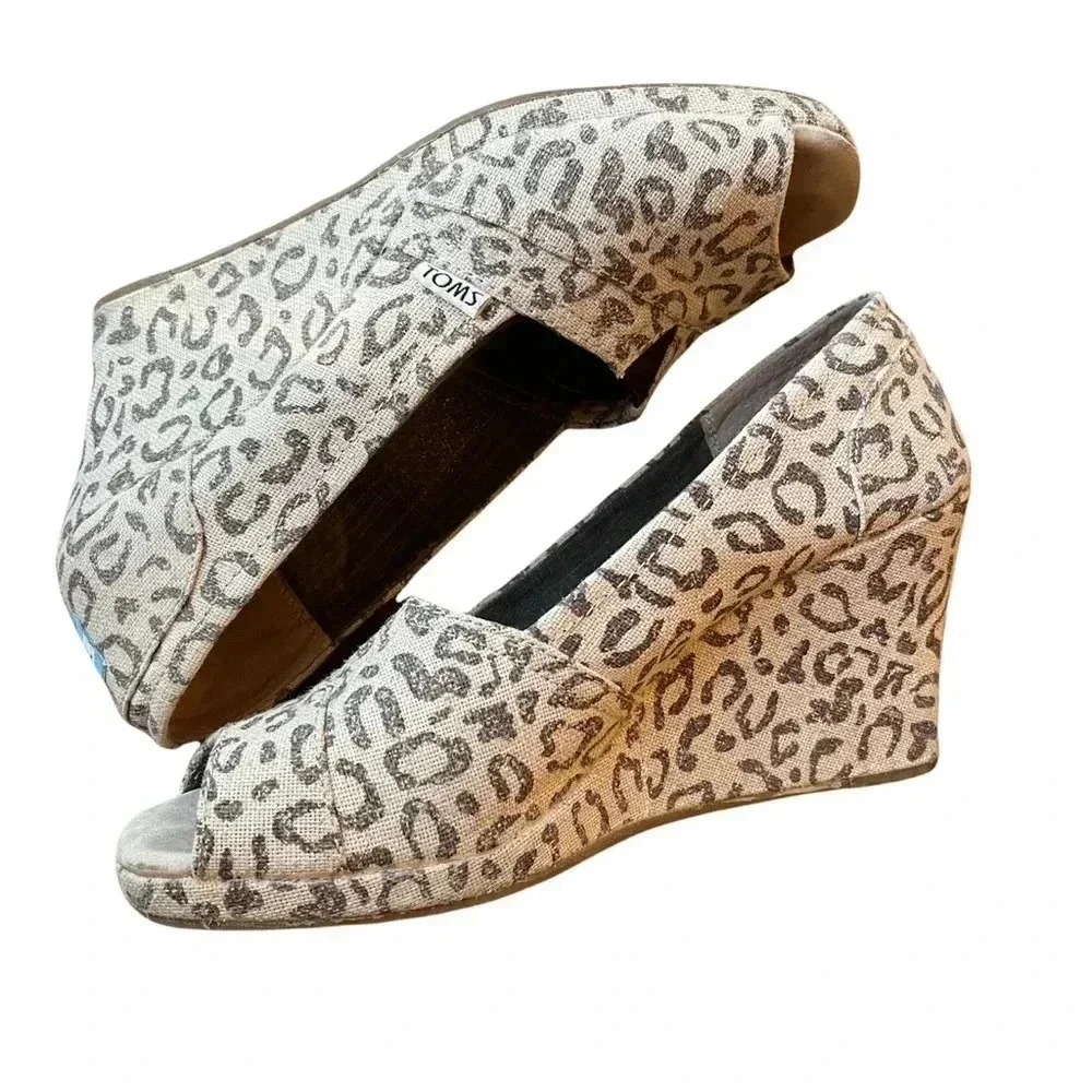 TOMS Snow Leopard Print Peep-Toe Wedge - Picture 2 of 6